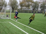 S.K.N.W.K. JO12-1JM - Tholense Boys JO12-2 (competitie) 2023-2024 (2e fase) (6/84)